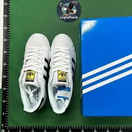 adidas Super Star, versión blanca