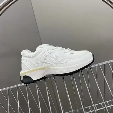 Chanel Chunky Sneakers [6 styles], versión blanca