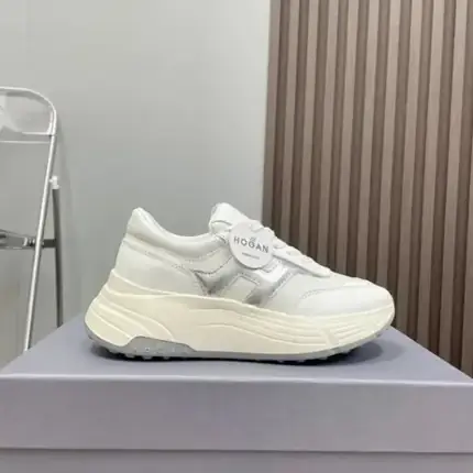 Hogan Chunky Sneakers [7 styles], versión blanca