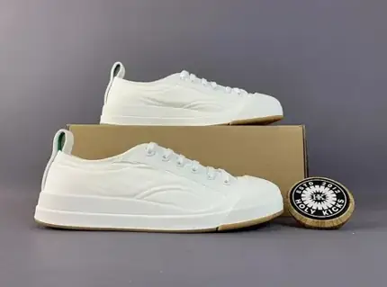 Holy Kicks Chunky Sneakers [8 styles], versión blanca